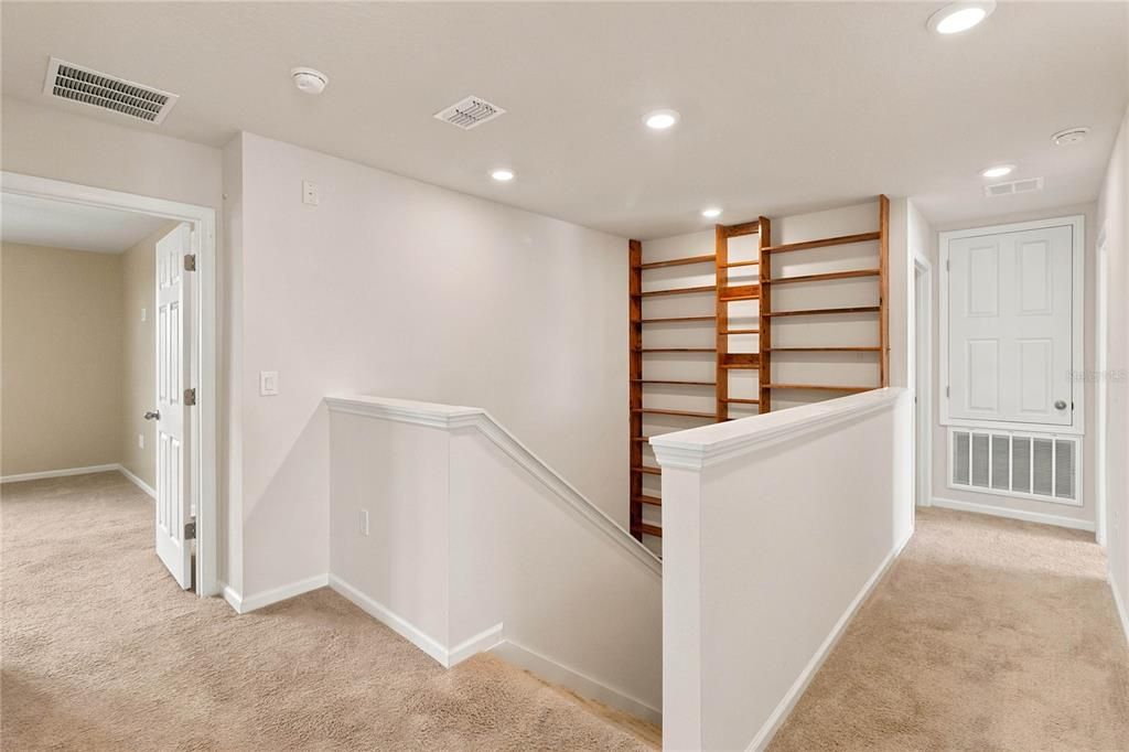For Sale: $479,999 (5 beds, 3 baths, 3106 Square Feet)