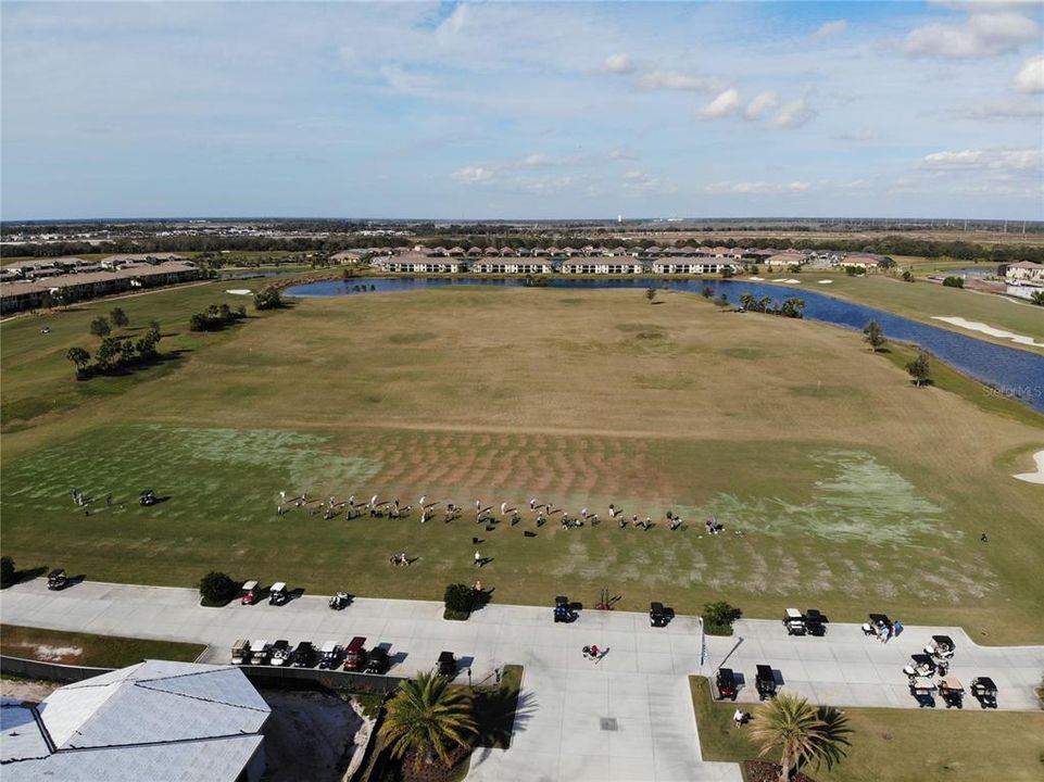 For Sale: $290,000 (2 beds, 2 baths, 1121 Square Feet)