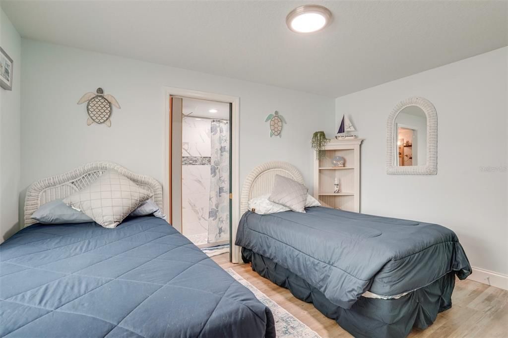 For Sale: $1,200,000 (5 beds, 0 baths, 3589 Square Feet)