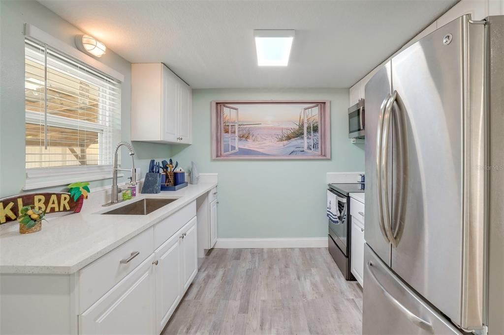 For Sale: $1,200,000 (5 beds, 0 baths, 3589 Square Feet)