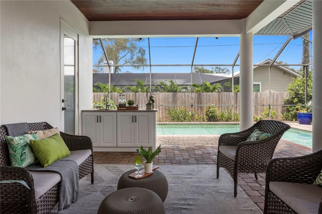 En Venta: $1,879,000 (5 camas, 4 baños, 3992 Pies cuadrados)