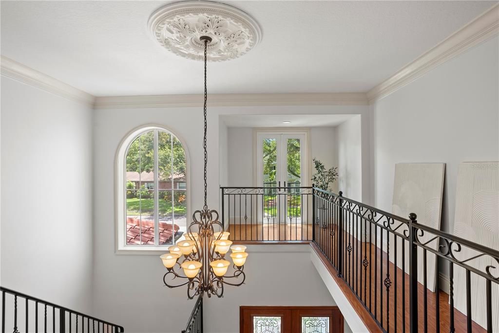 En Venta: $1,879,000 (5 camas, 4 baños, 3992 Pies cuadrados)