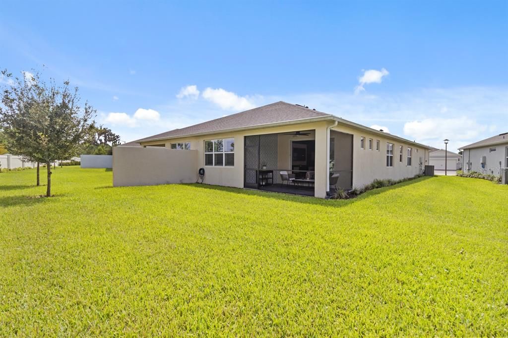 For Rent: $2,595 (3 beds, 2 baths, 1584 Square Feet)