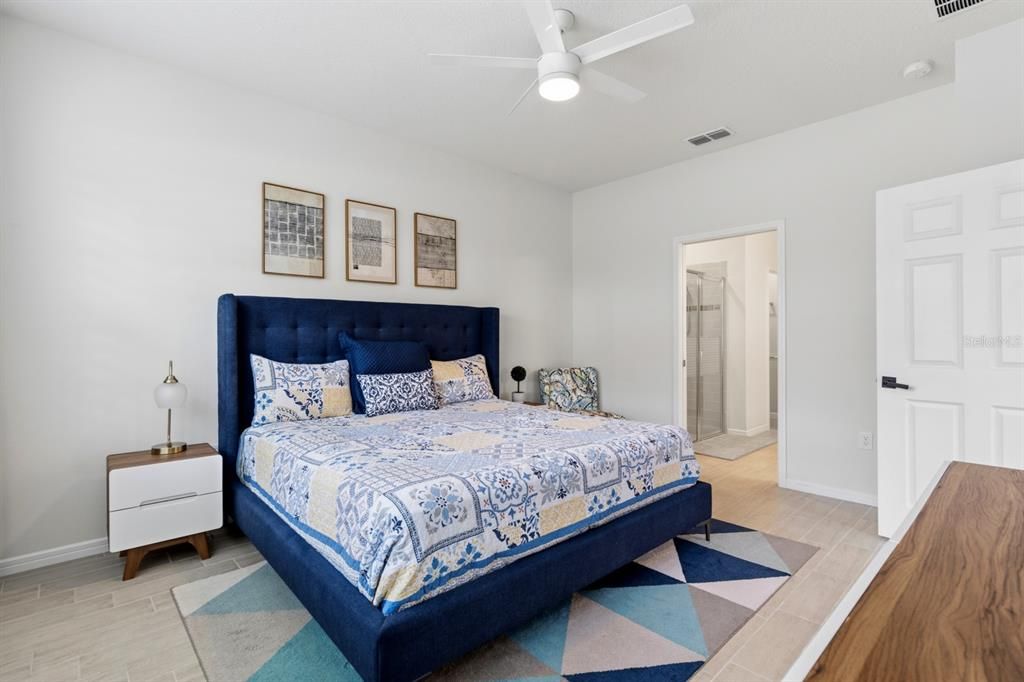 For Rent: $2,595 (3 beds, 2 baths, 1584 Square Feet)