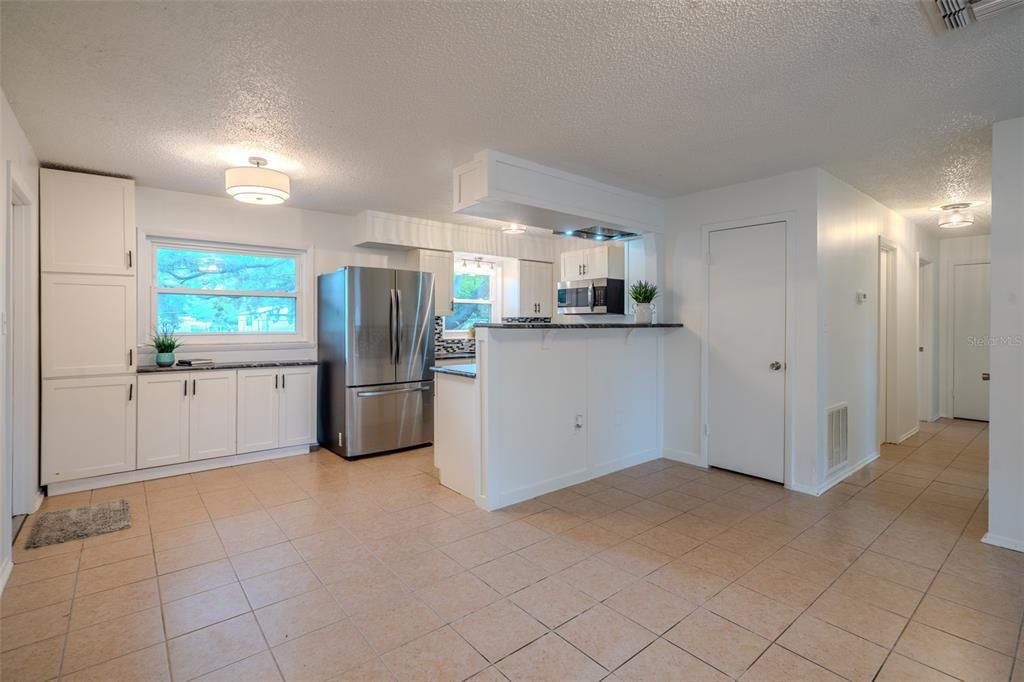 En Venta: $257,900 (3 camas, 1 baños, 1000 Pies cuadrados)