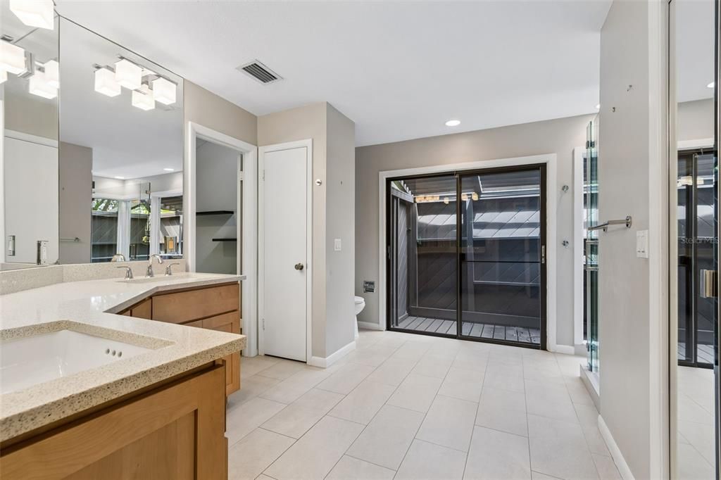 Active With Contract: $750,000 (4 beds, 2 baths, 2756 Square Feet)