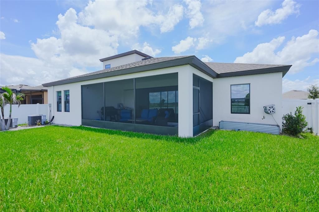 На продажу: $715,000 (4 спален, 4 ванн, 3199 Квадратных фут)