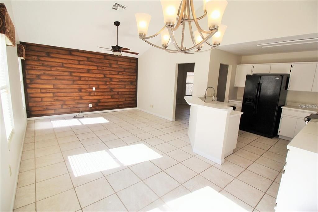 For Rent: $2,475 (3 beds, 2 baths, 1625 Square Feet)