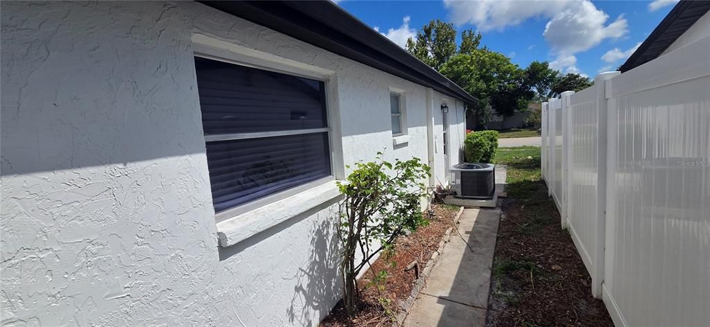 En Venta: $225,000 (3 camas, 2 baños, 1442 Pies cuadrados)