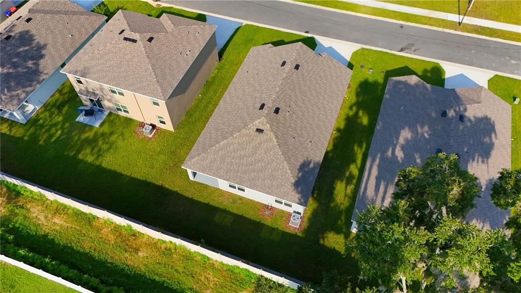 For Rent: $2,350 (4 beds, 2 baths, 1828 Square Feet)