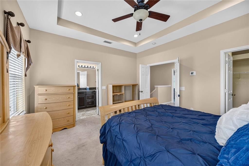 For Sale: $274,900 (2 beds, 2 baths, 1496 Square Feet)