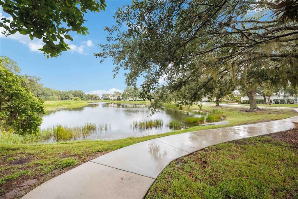 For Sale: $274,900 (2 beds, 2 baths, 1496 Square Feet)