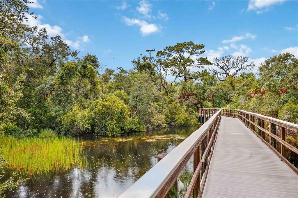 For Sale: $274,900 (2 beds, 2 baths, 1496 Square Feet)