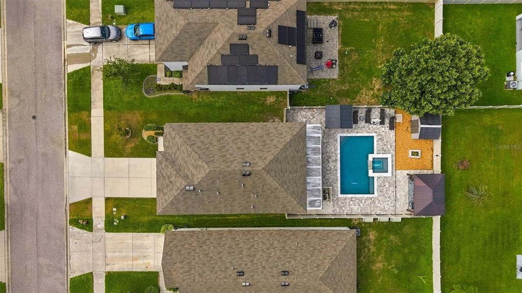 Activo con contrato: $395,000 (5 camas, 3 baños, 2463 Pies cuadrados)