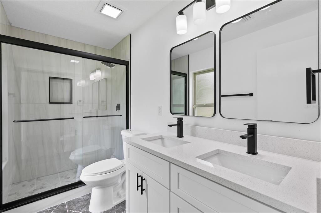 На продажу: $315,000 (3 спален, 2 ванн, 1696 Квадратных фут)