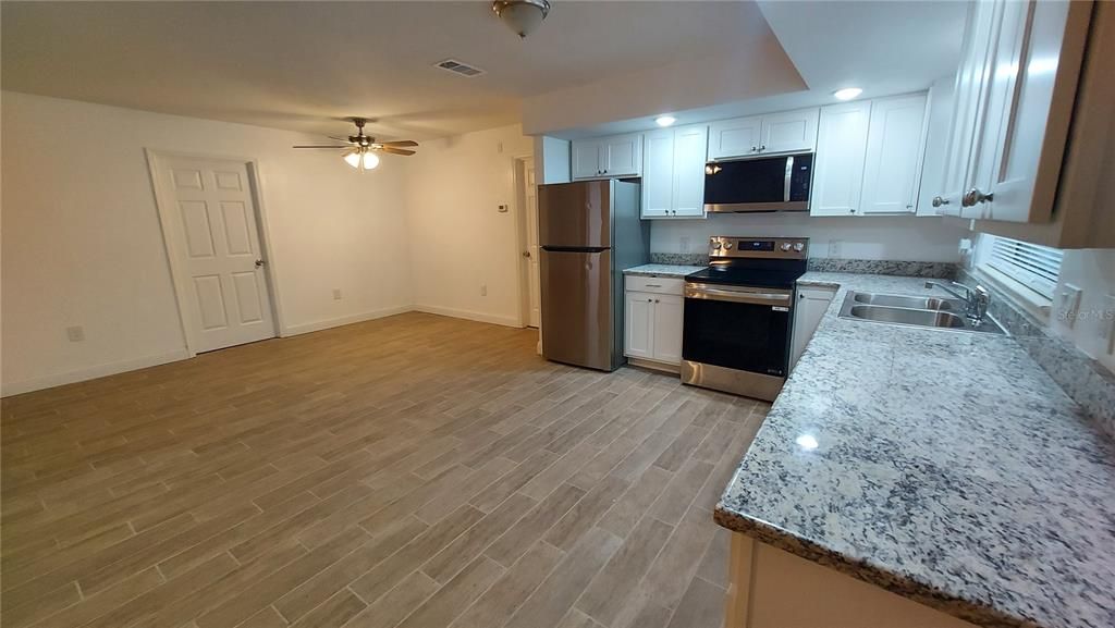 En Renta: $2,000 (3 camas, 2 baños, 1606 Pies cuadrados)