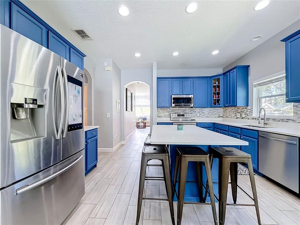 For Sale: $540,000 (4 beds, 2 baths, 2000 Square Feet)