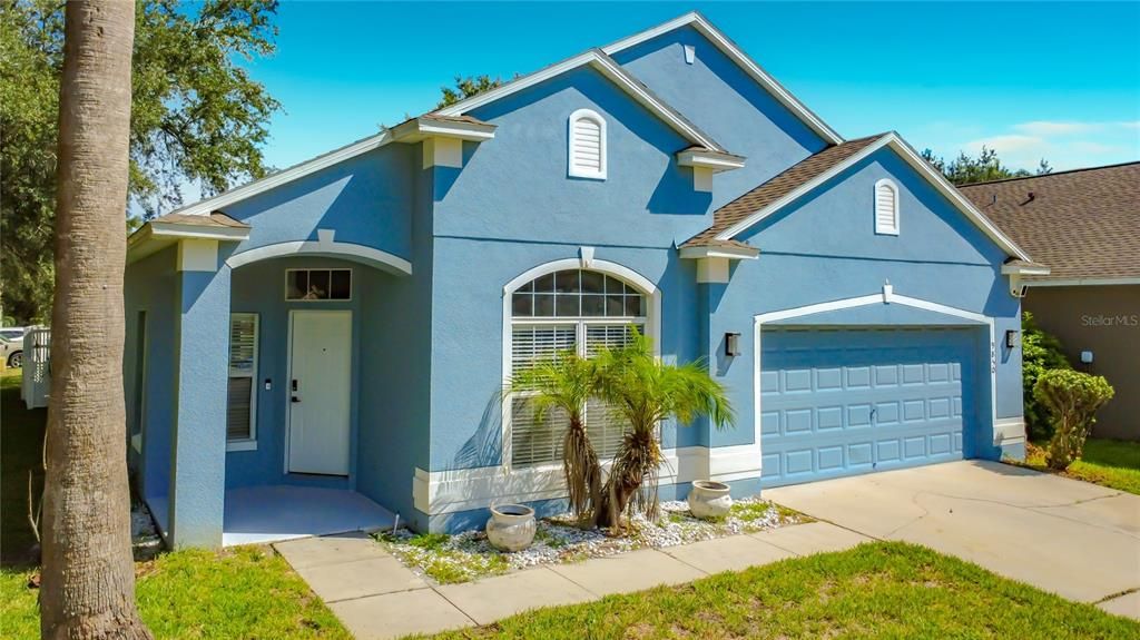 For Sale: $540,000 (4 beds, 2 baths, 2000 Square Feet)