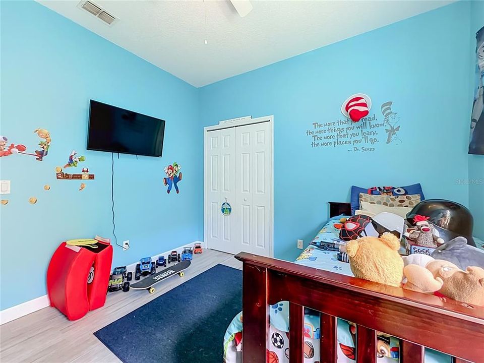 For Sale: $540,000 (4 beds, 2 baths, 2000 Square Feet)