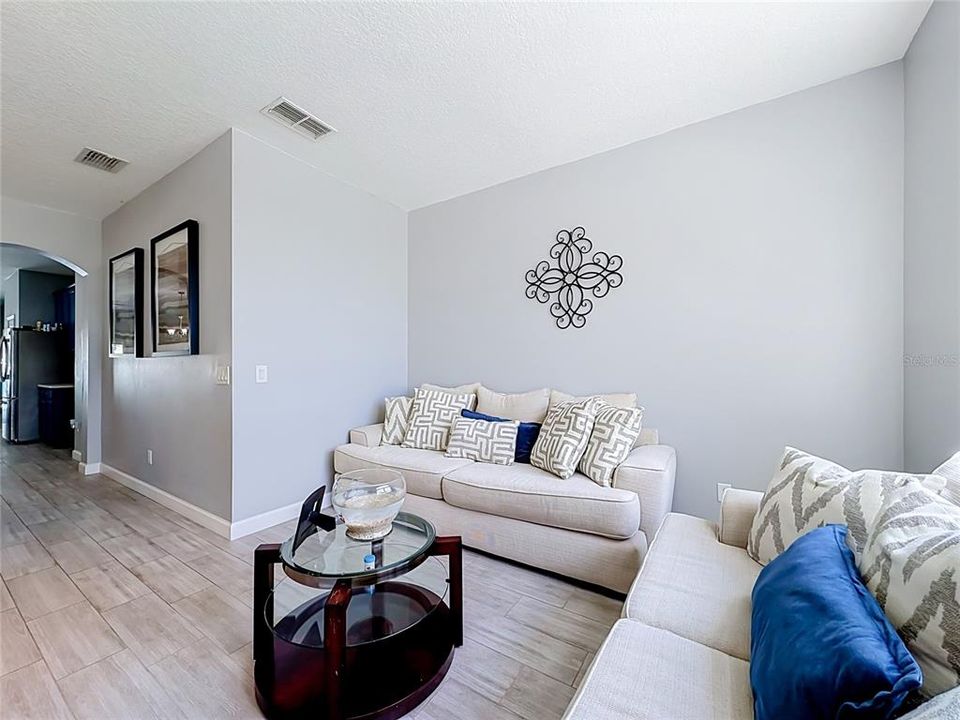 For Sale: $540,000 (4 beds, 2 baths, 2000 Square Feet)