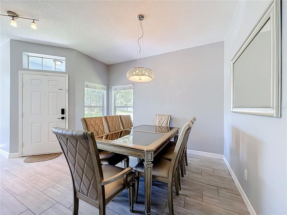 For Sale: $540,000 (4 beds, 2 baths, 2000 Square Feet)