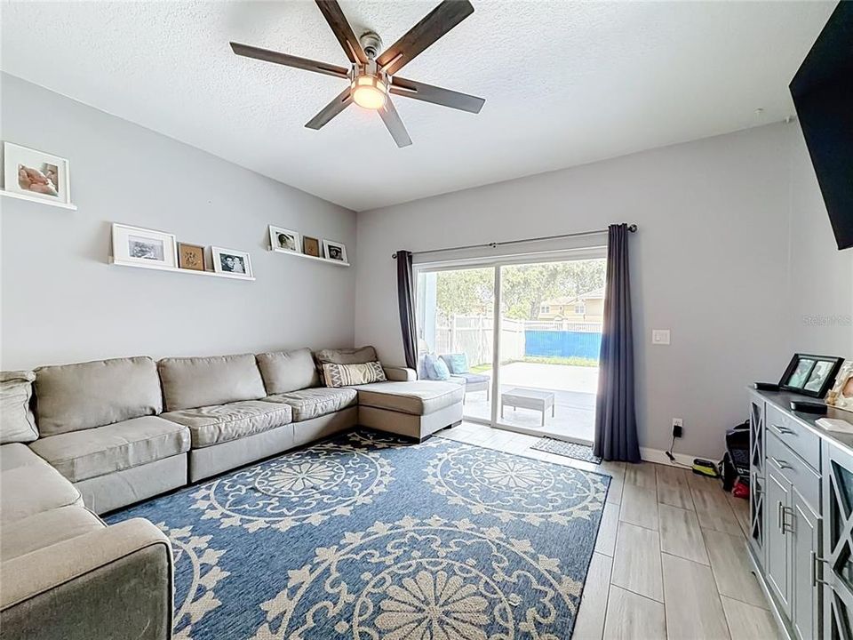 For Sale: $540,000 (4 beds, 2 baths, 2000 Square Feet)