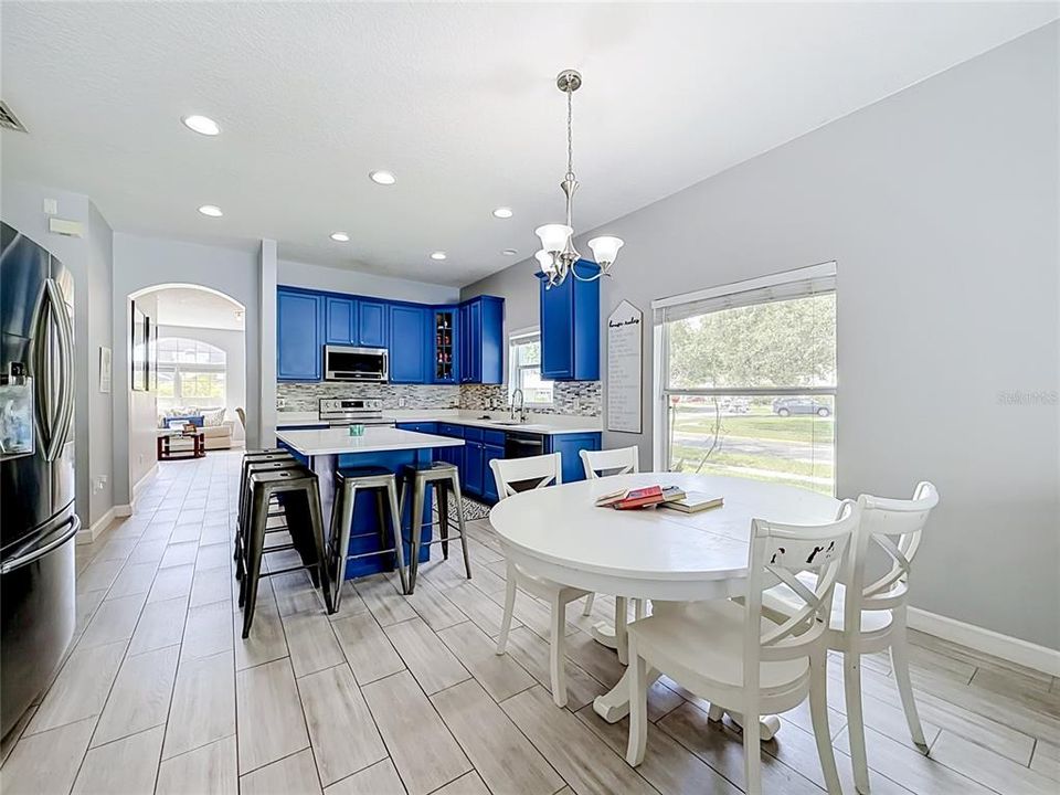 For Sale: $540,000 (4 beds, 2 baths, 2000 Square Feet)