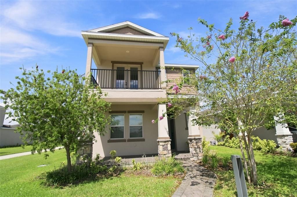 For Sale: $480,000 (4 beds, 3 baths, 2500 Square Feet)