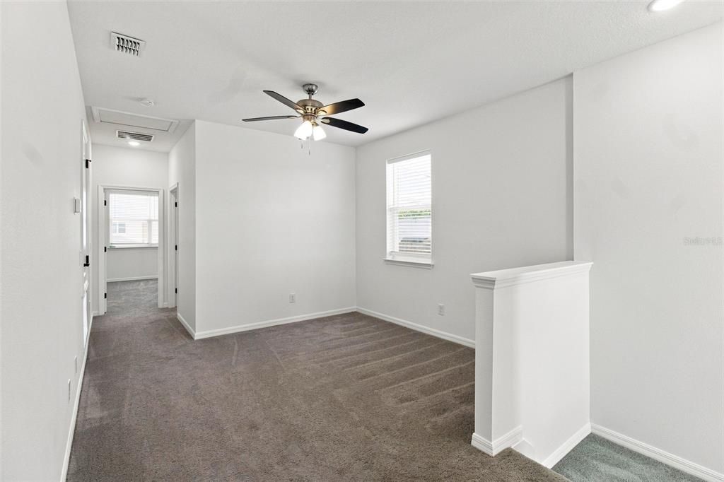 For Sale: $480,000 (4 beds, 3 baths, 2500 Square Feet)