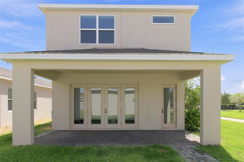 For Sale: $480,000 (4 beds, 3 baths, 2500 Square Feet)