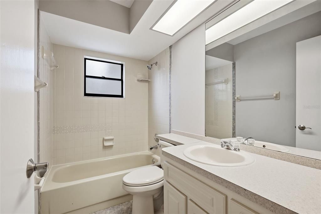 En Venta: $260,000 (2 camas, 2 baños, 1792 Pies cuadrados)