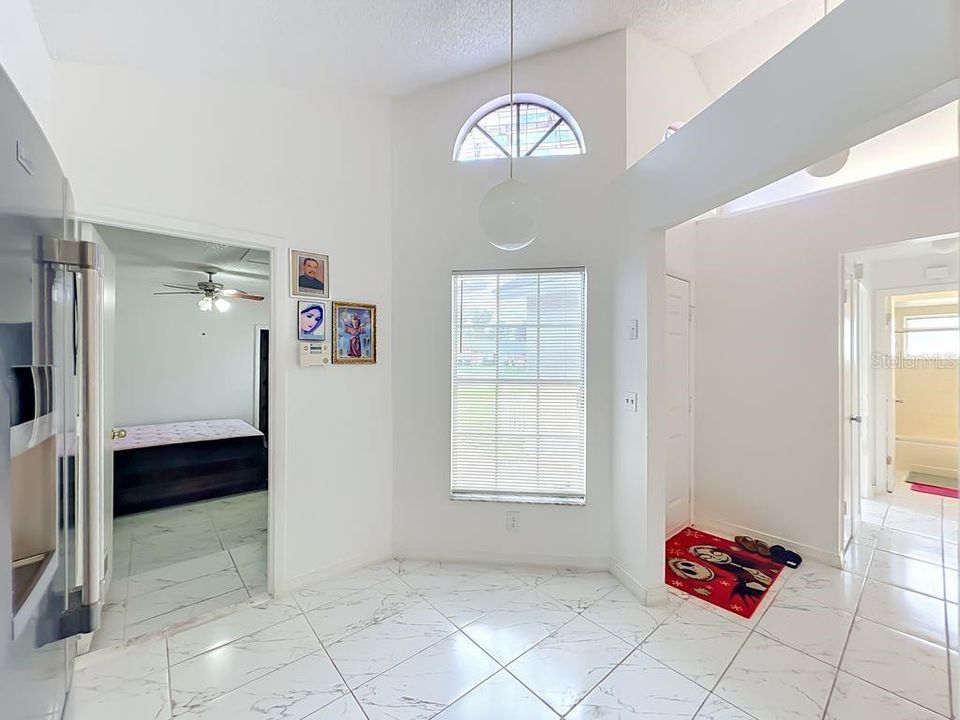 En Venta: $315,000 (3 camas, 2 baños, 1246 Pies cuadrados)