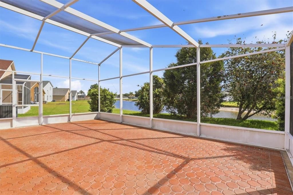 На продажу: $375,000 (4 спален, 3 ванн, 1806 Квадратных фут)