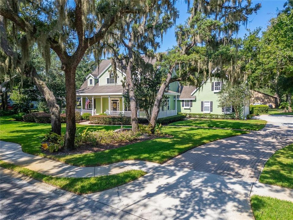 На продажу: $899,999 (5 спален, 2 ванн, 4050 Квадратных фут)