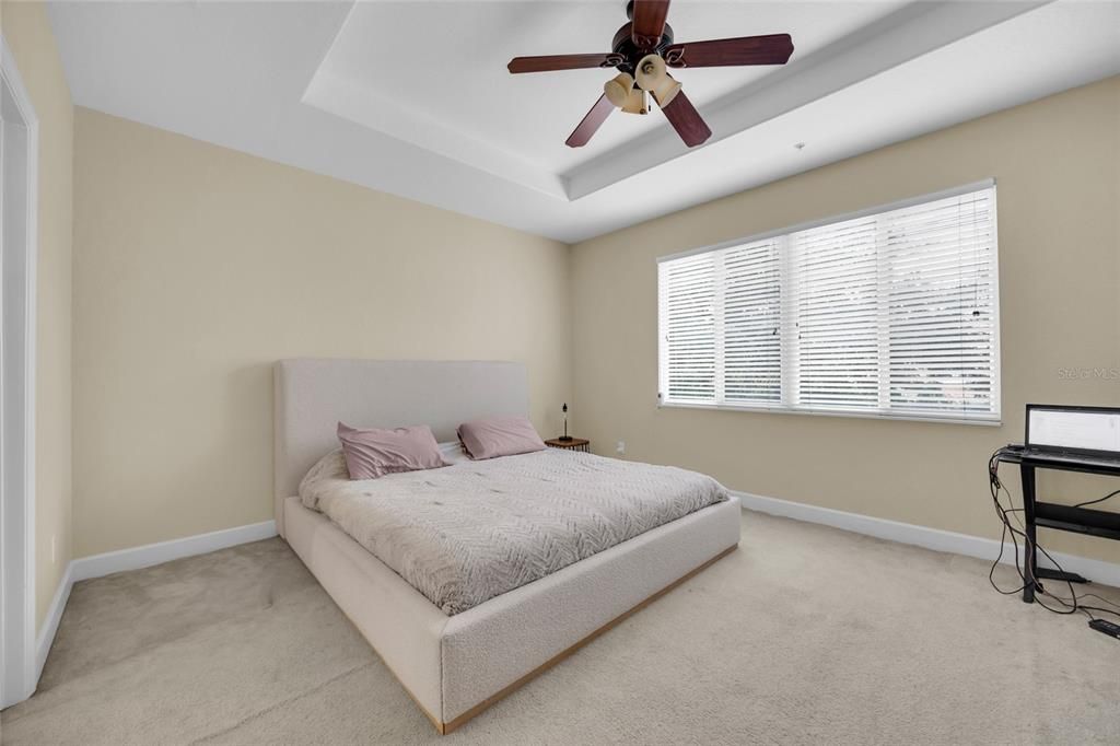 For Sale: $334,900 (3 beds, 2 baths, 2010 Square Feet)