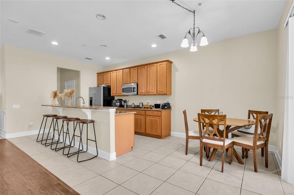 For Sale: $334,900 (3 beds, 2 baths, 2010 Square Feet)