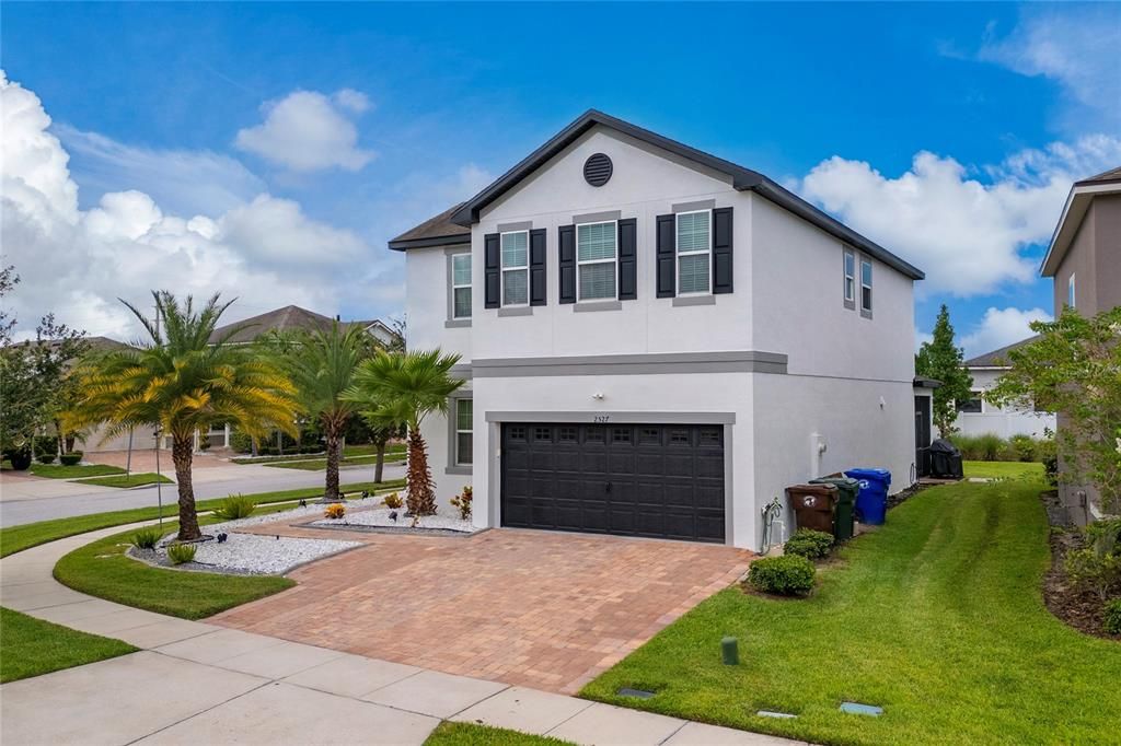 For Sale: $525,000 (4 beds, 2 baths, 2138 Square Feet)