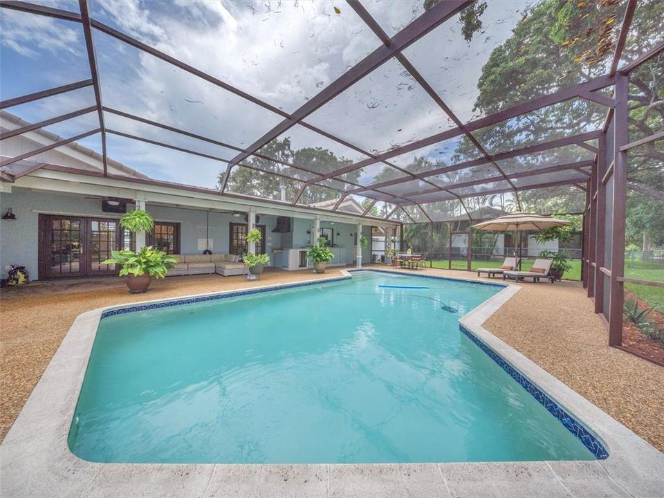 For Sale: $1,050,000 (4 beds, 3 baths, 2934 Square Feet)