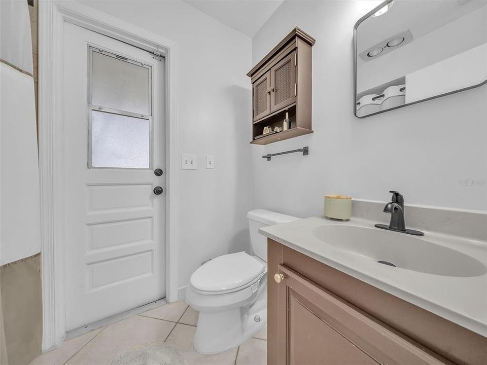 For Sale: $1,050,000 (4 beds, 3 baths, 2934 Square Feet)