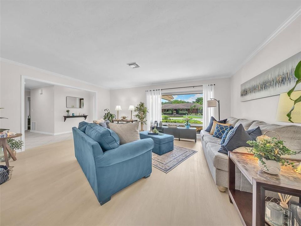 For Sale: $1,050,000 (4 beds, 3 baths, 2934 Square Feet)