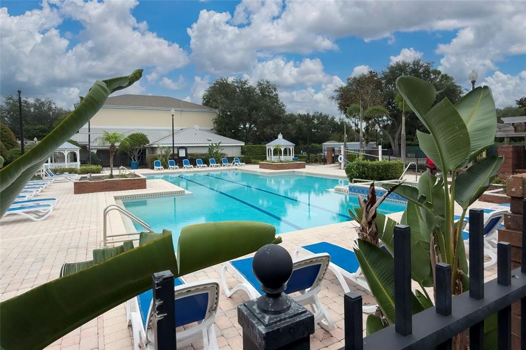 For Sale: $255,000 (2 beds, 2 baths, 1181 Square Feet)
