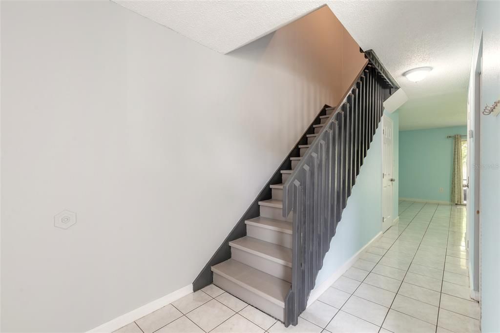For Sale: $185,000 (3 beds, 2 baths, 1405 Square Feet)