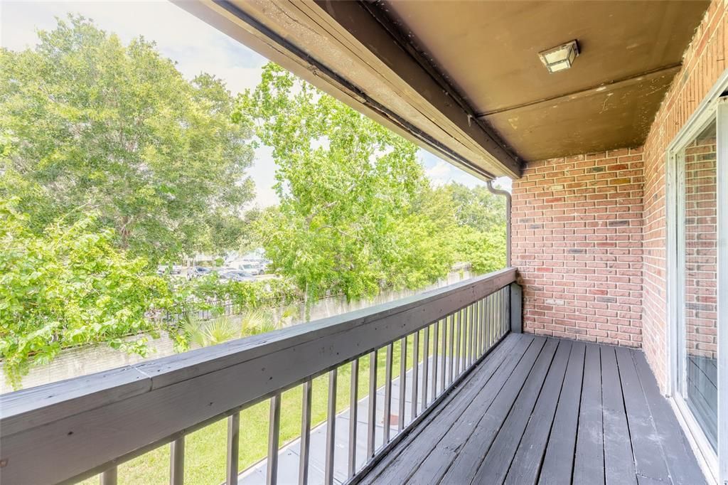 For Sale: $185,000 (3 beds, 2 baths, 1405 Square Feet)