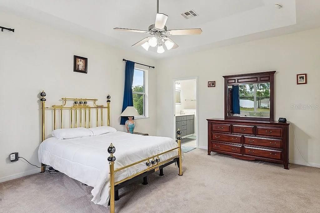 For Sale: $399,000 (4 beds, 3 baths, 2300 Square Feet)