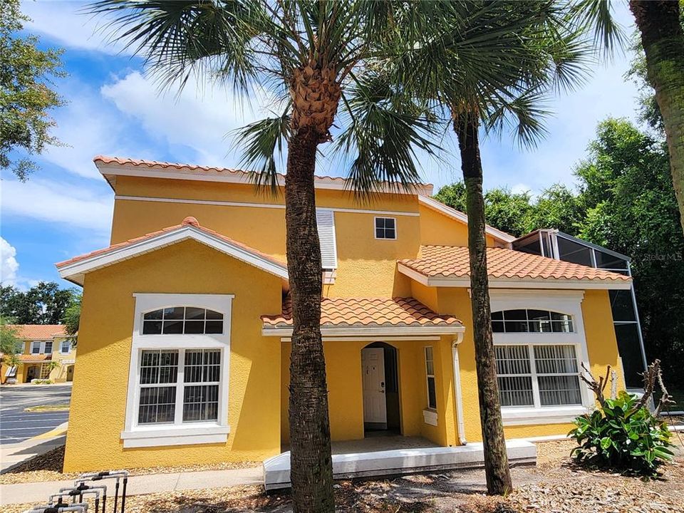 En Venta: $279,900 (4 camas, 3 baños, 1645 Pies cuadrados)