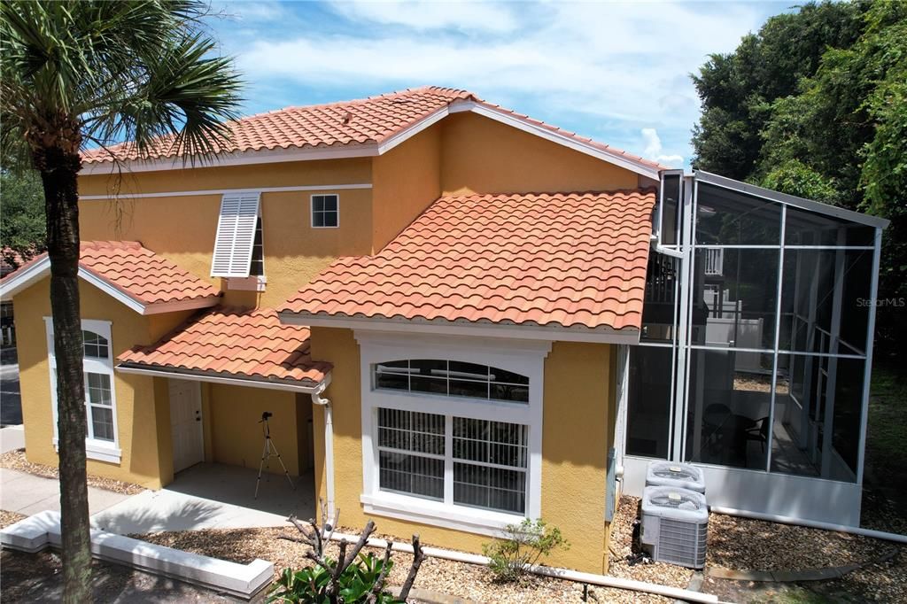 En Venta: $279,900 (4 camas, 3 baños, 1645 Pies cuadrados)