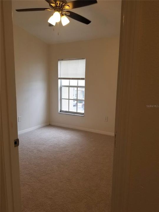 На продажу: $185,000 (3 спален, 2 ванн, 1708 Квадратных фут)