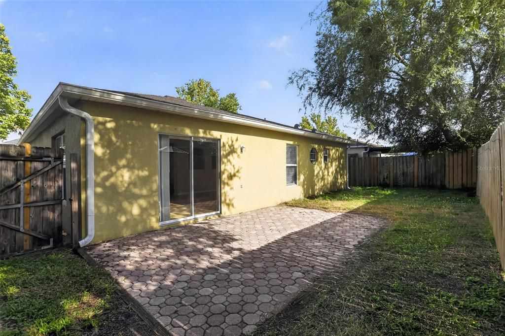 For Sale: $374,900 (3 beds, 2 baths, 1874 Square Feet)
