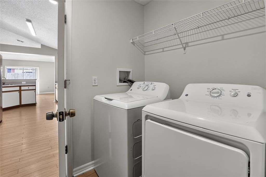 For Sale: $374,900 (3 beds, 2 baths, 1874 Square Feet)