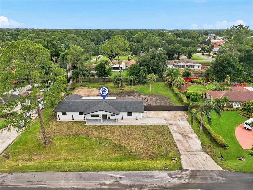 Activo con contrato: $750,000 (4 camas, 2 baños, 1893 Pies cuadrados)